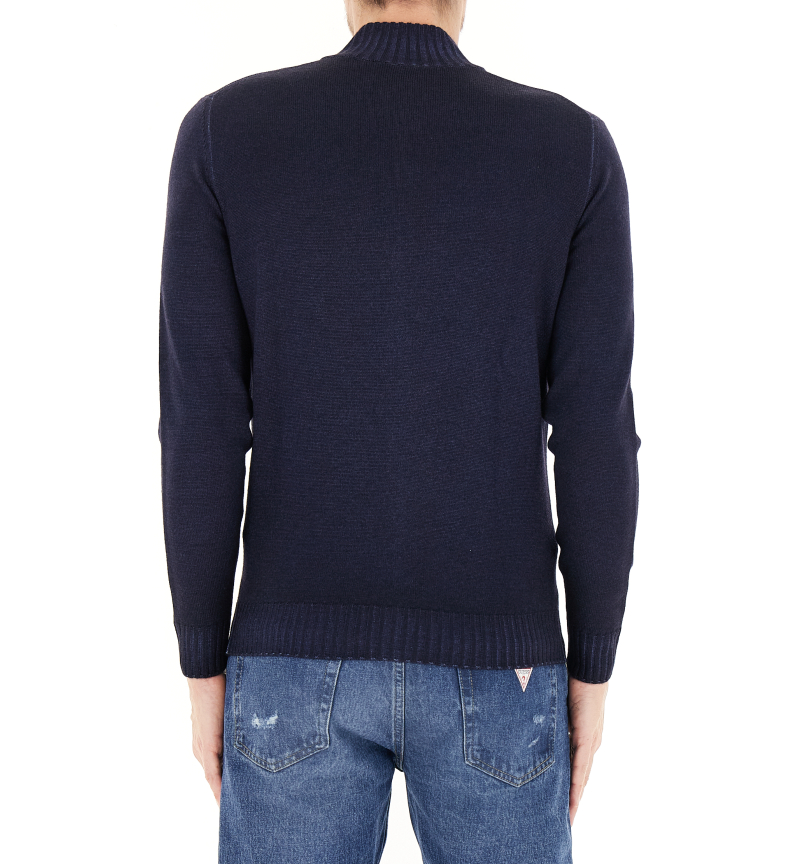 secondary product photo