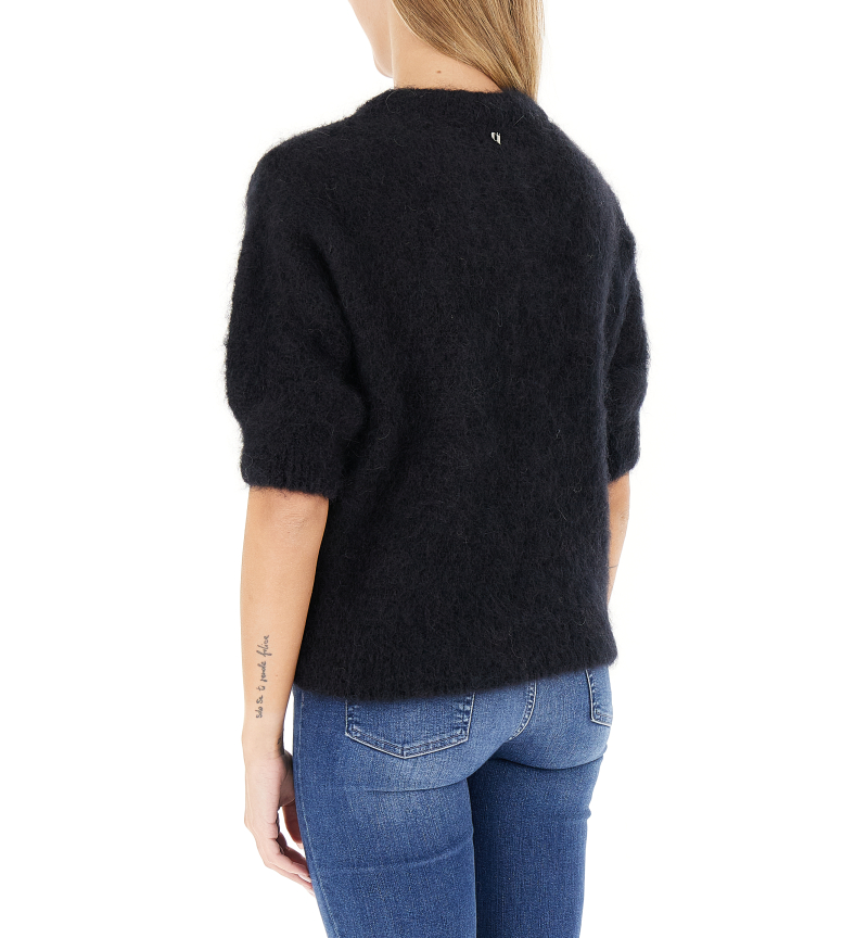 secondary product photo