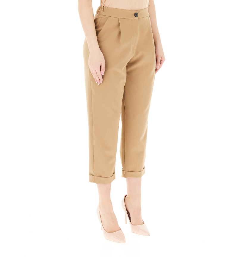 secondary product photo