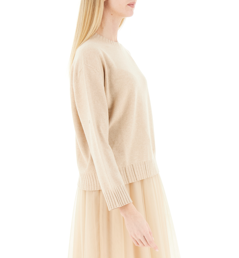 secondary product photo