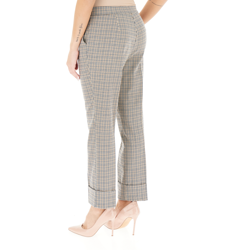 secondary product photo