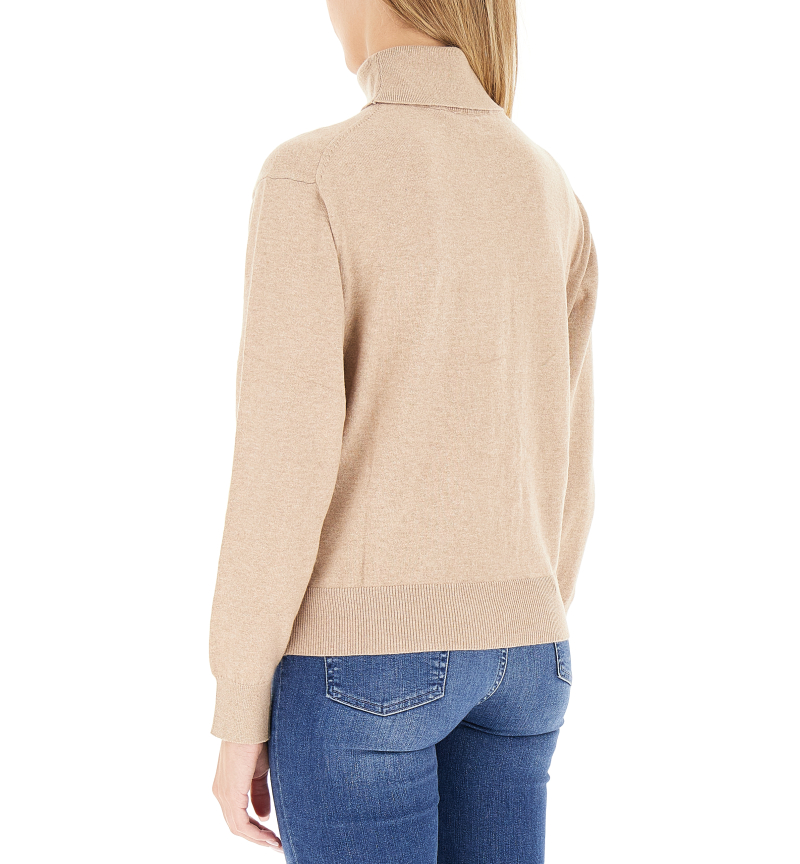 secondary product photo