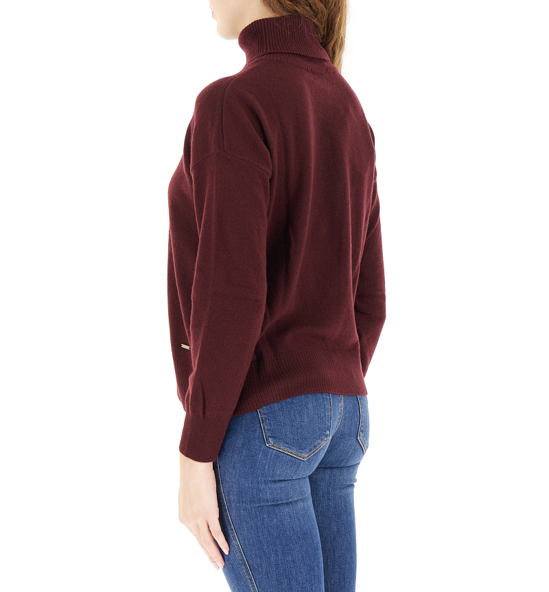 secondary product photo