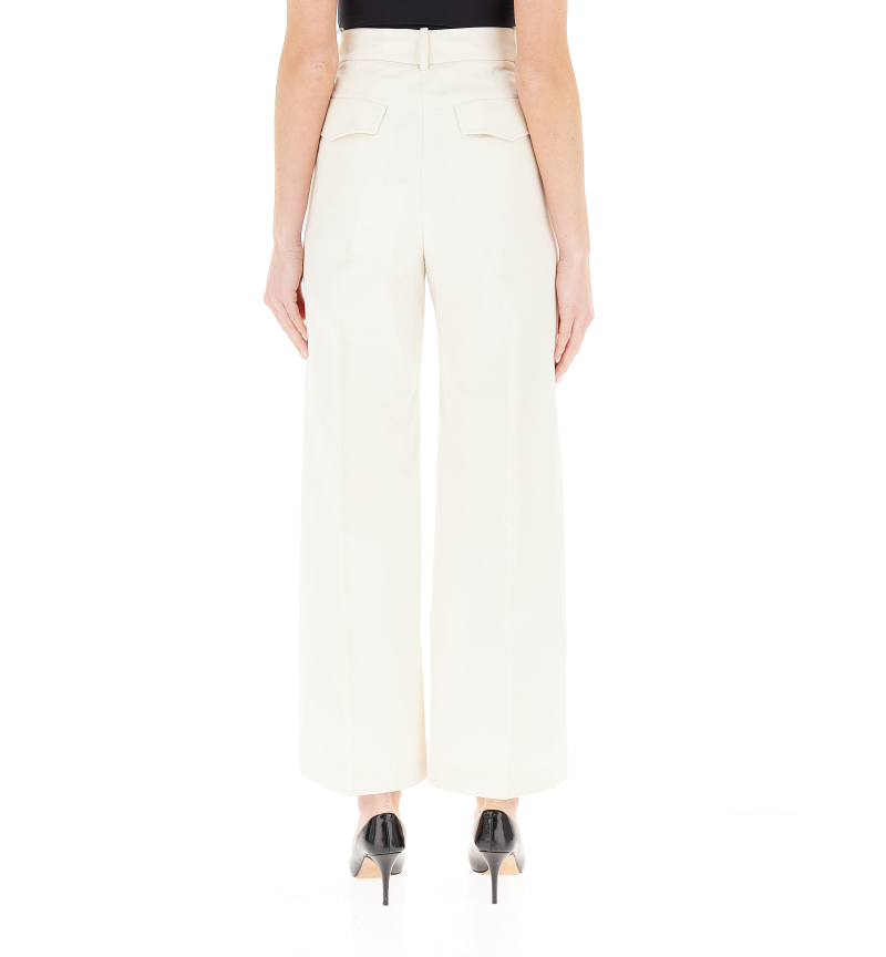 secondary product photo