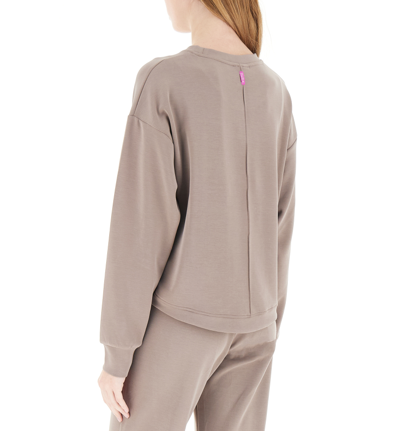 secondary product photo