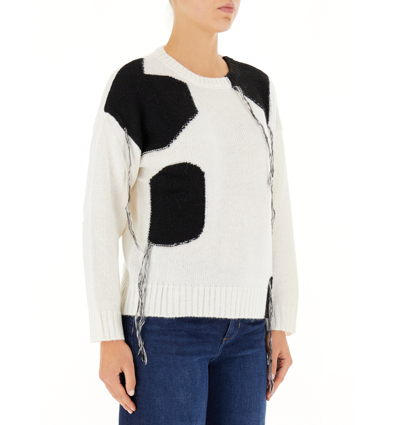 secondary product photo