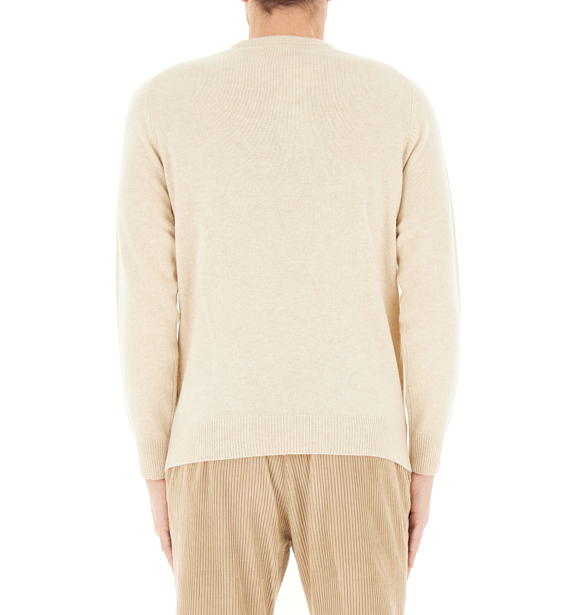 secondary product photo