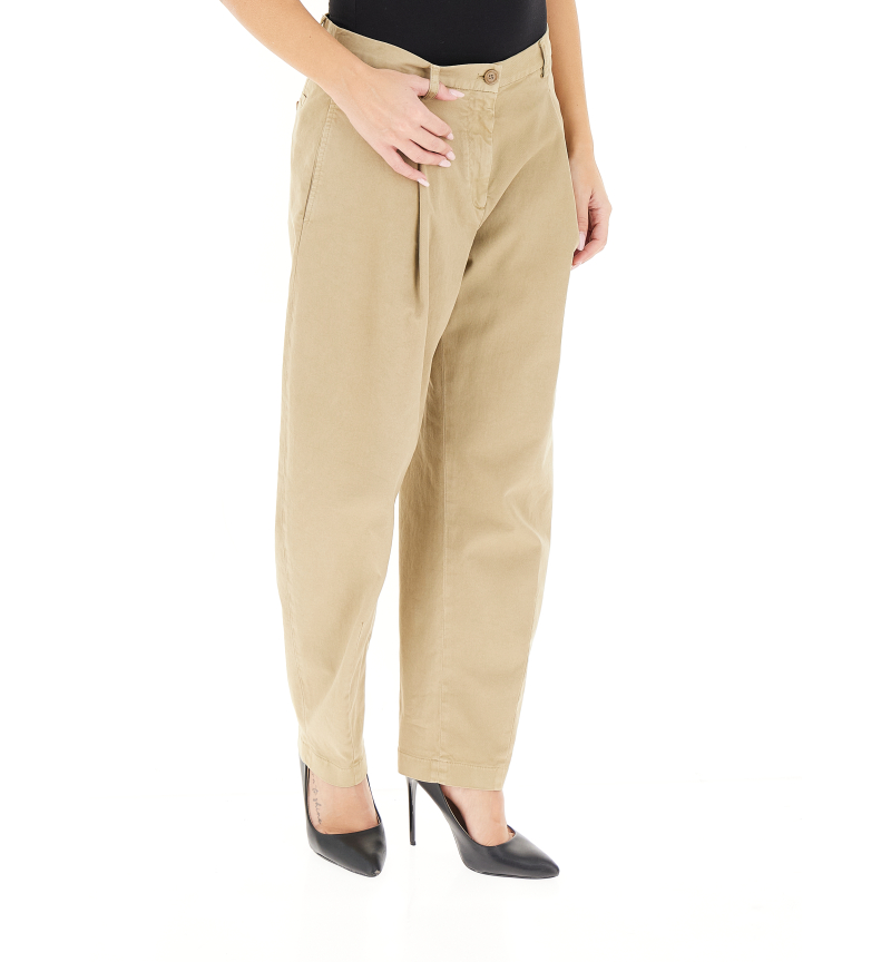 secondary product photo