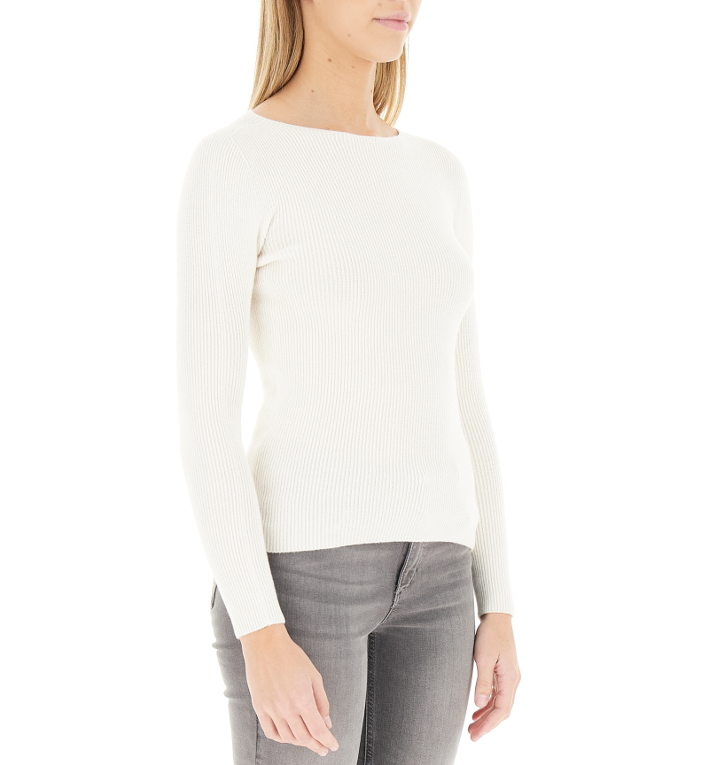 secondary product photo