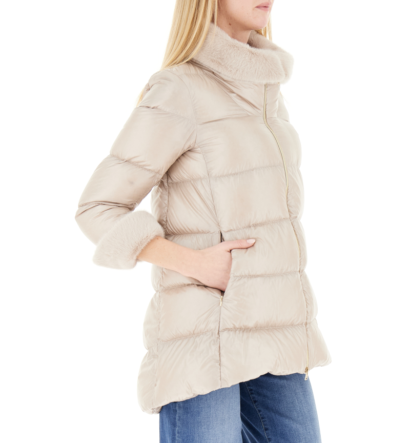 secondary product photo