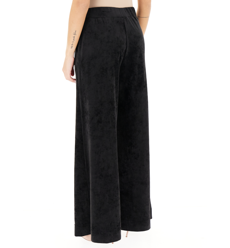 secondary product photo