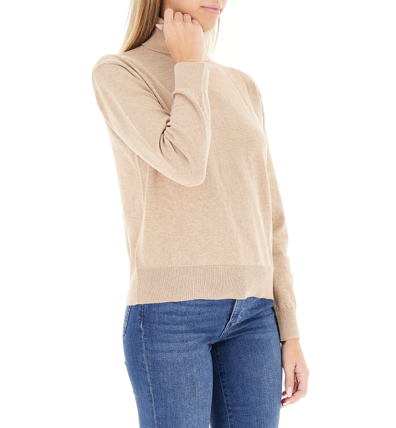 secondary product photo