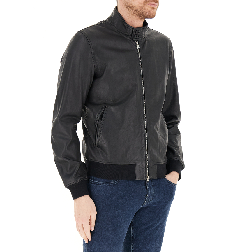 secondary product photo