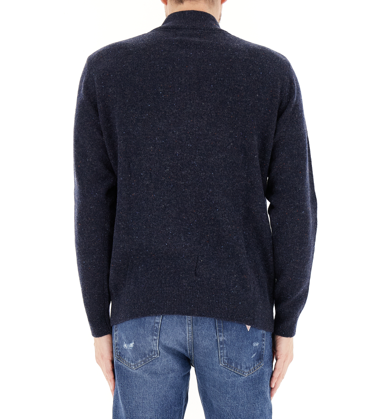 secondary product photo