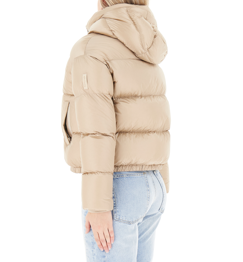 secondary product photo