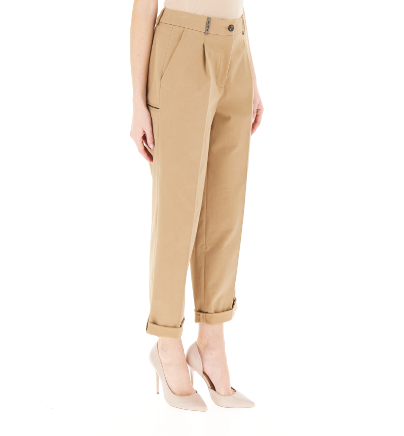 secondary product photo