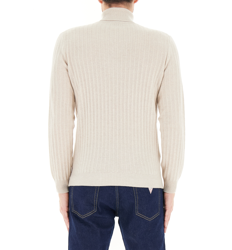 secondary product photo