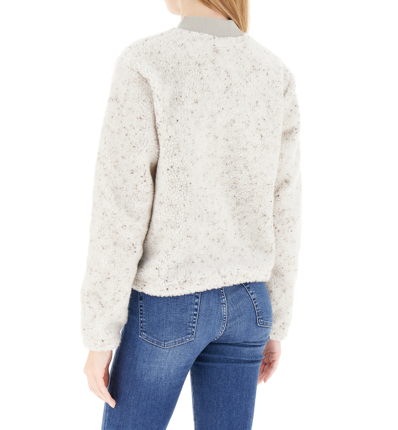 secondary product photo