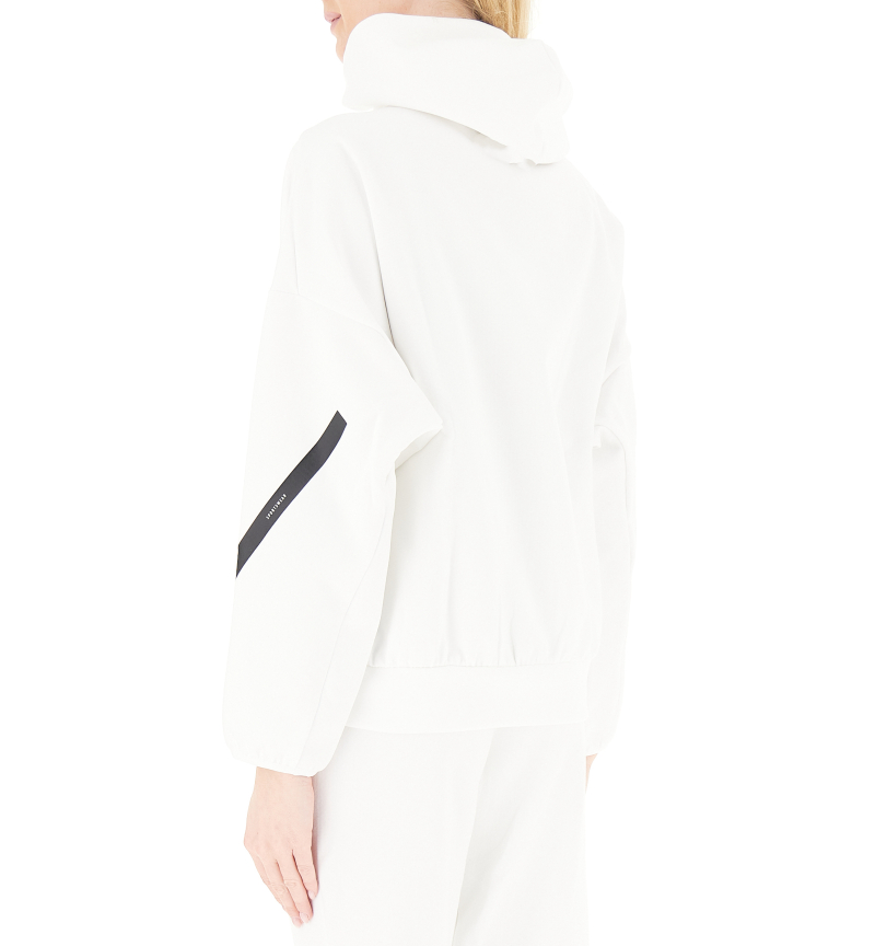 secondary product photo