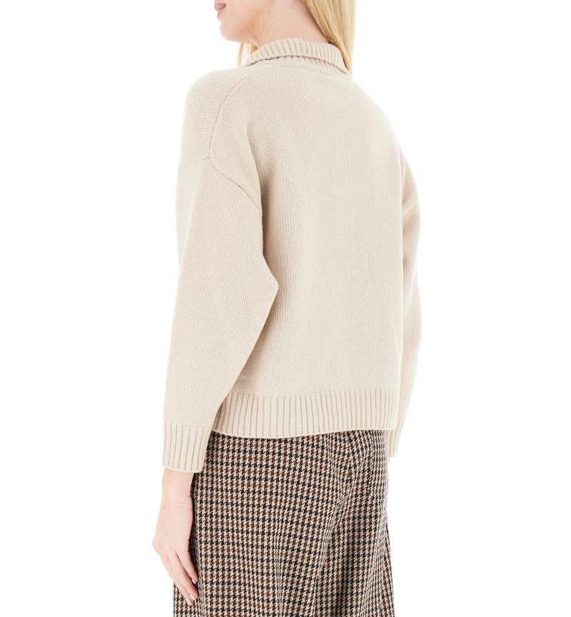 secondary product photo