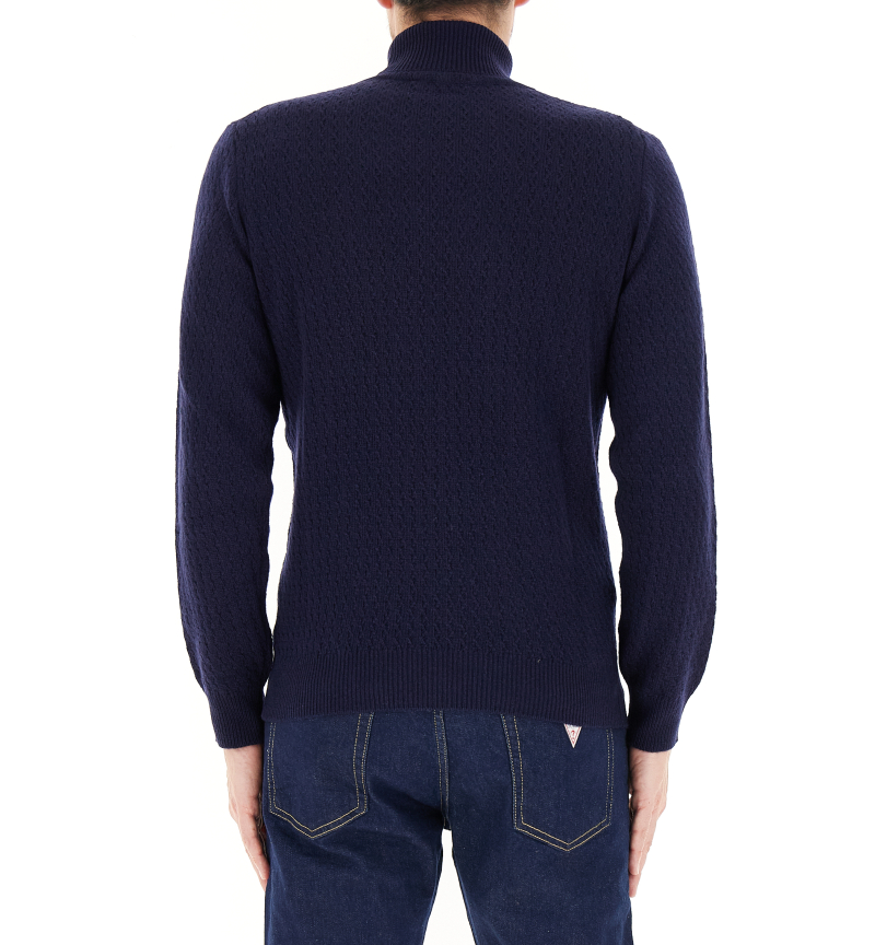 secondary product photo