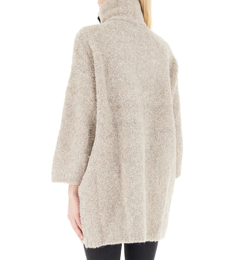 secondary product photo