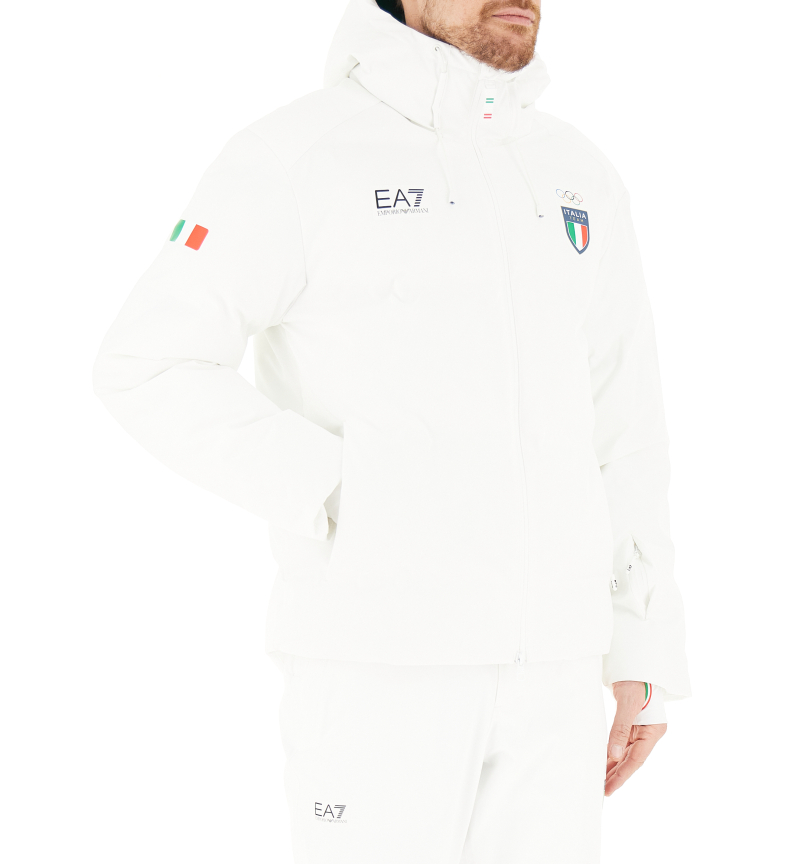 secondary product photo