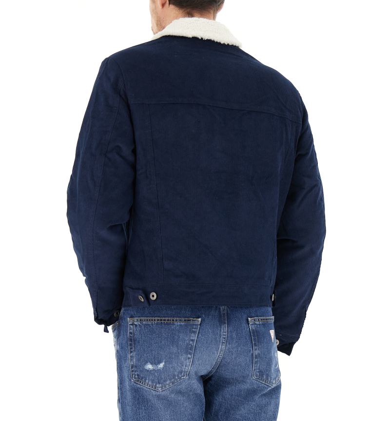 secondary product photo