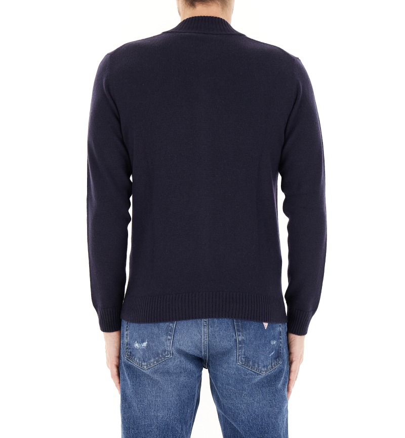 secondary product photo