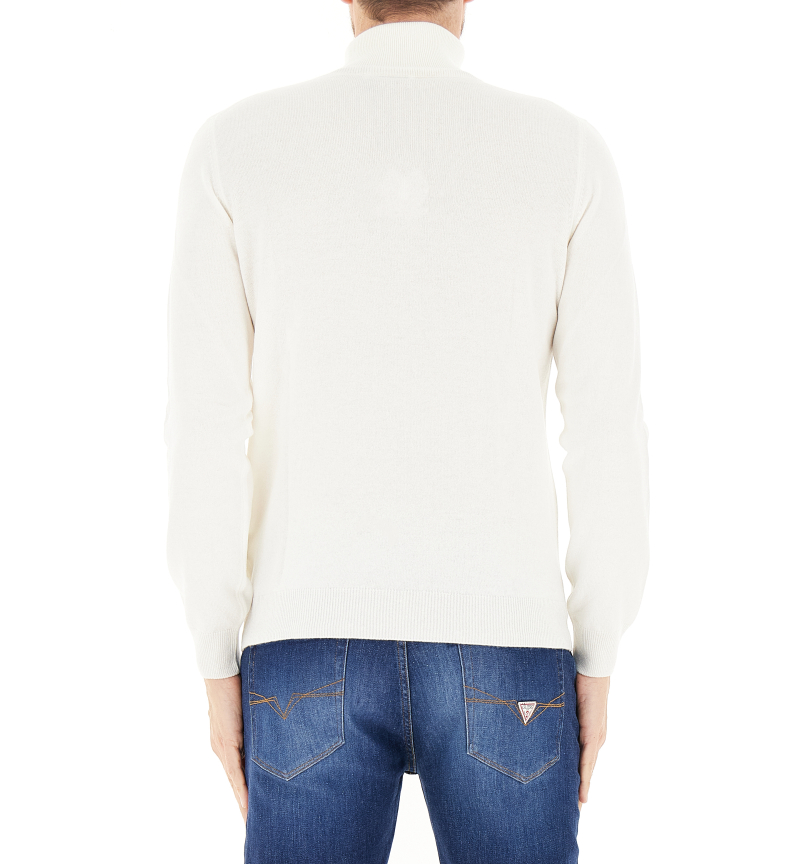 secondary product photo