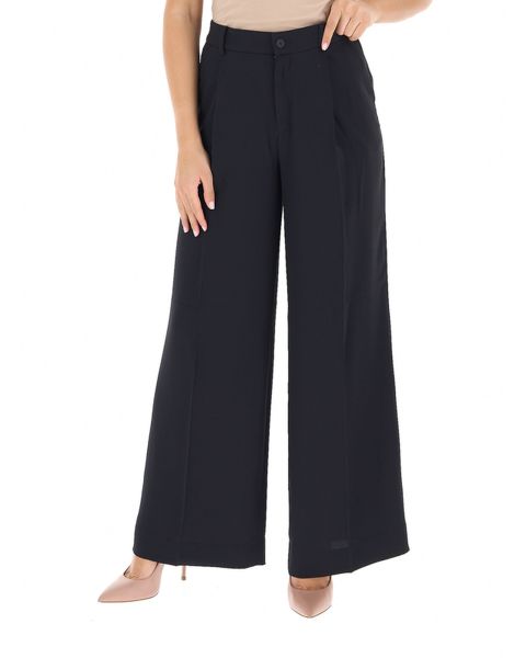 Pantalone a palazzo