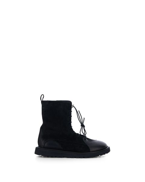 Anfibi in pelle