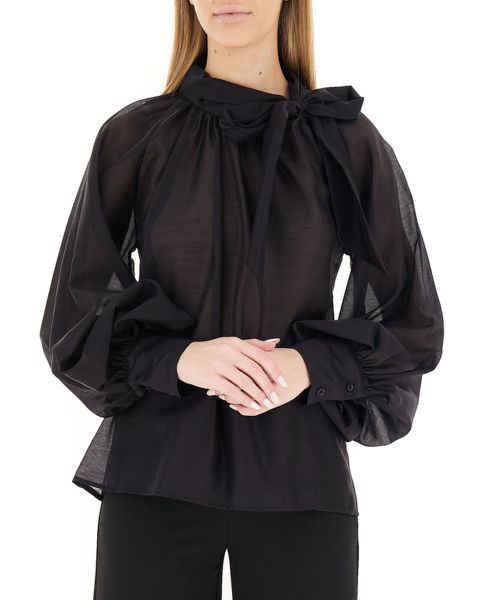 Blusa con dettaglio