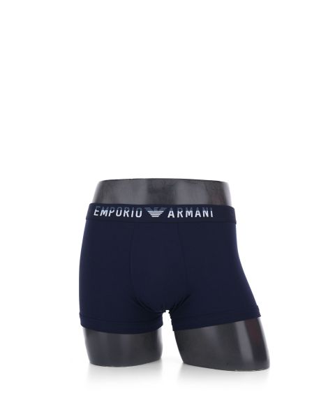 Boxer in modal