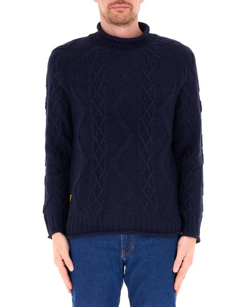 Maglione con trecce