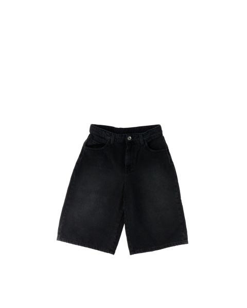 Shorts in jeans