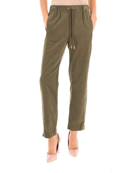 Pantalone a sigaretta