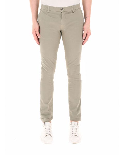 Pantalone chino
