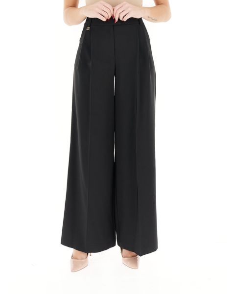 Pantalone a palazzo