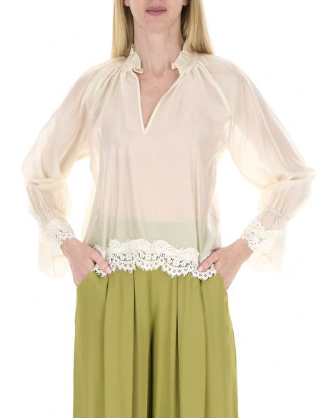 Blusa con pizzo