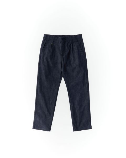 Pantalone con pinces