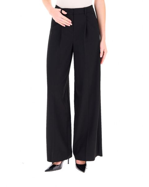 Pantalone a palazzo