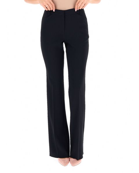 Pantalone flare