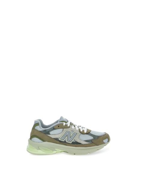 Sneakers 2010