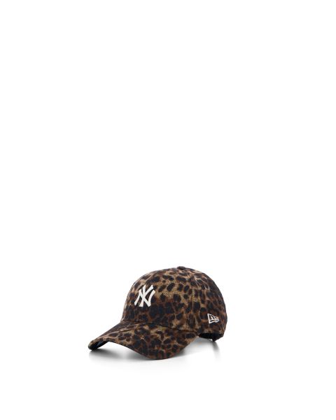 Cappello con visiera