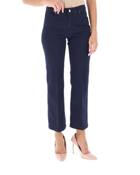 Jeans a sigaretta