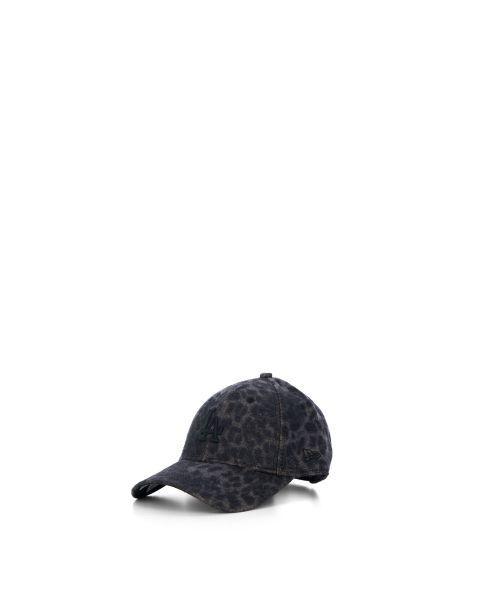 Cappello con visiera