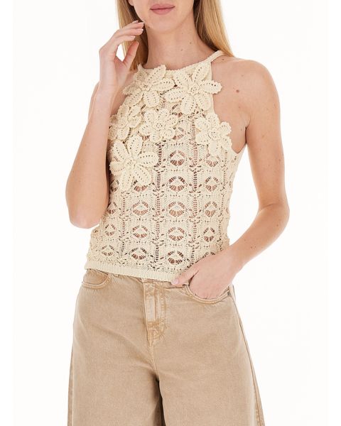 Top in crochet