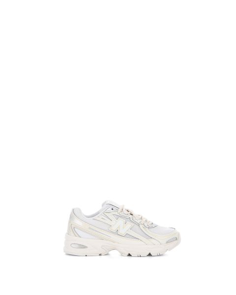 Sneakers 740