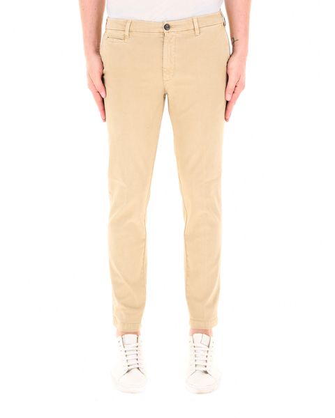 Pantalone chino